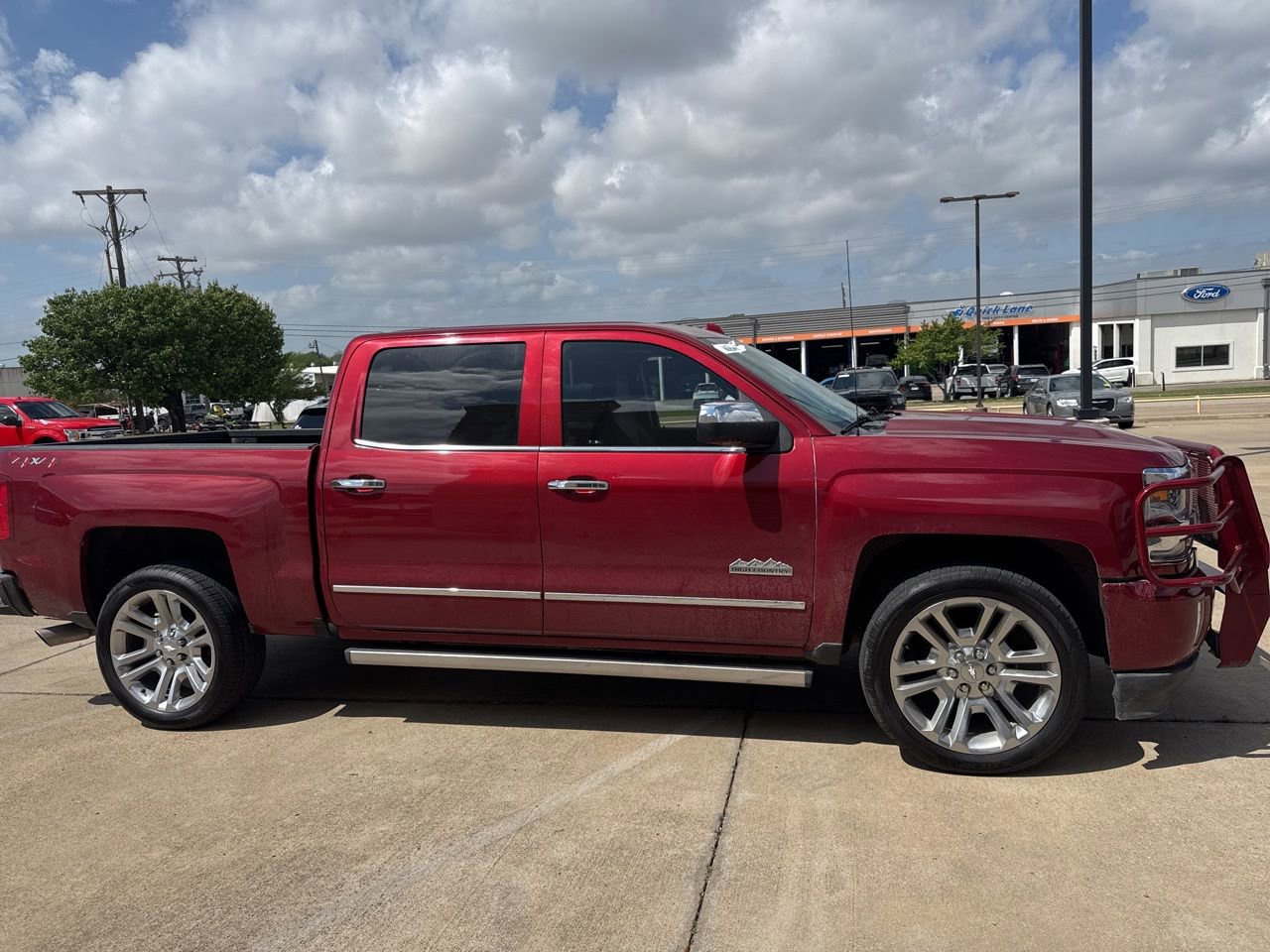 Used 2018 Chevrolet Silverado 1500 High Country image 4