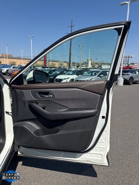 Certified 2022 Nissan Rogue SV image 15