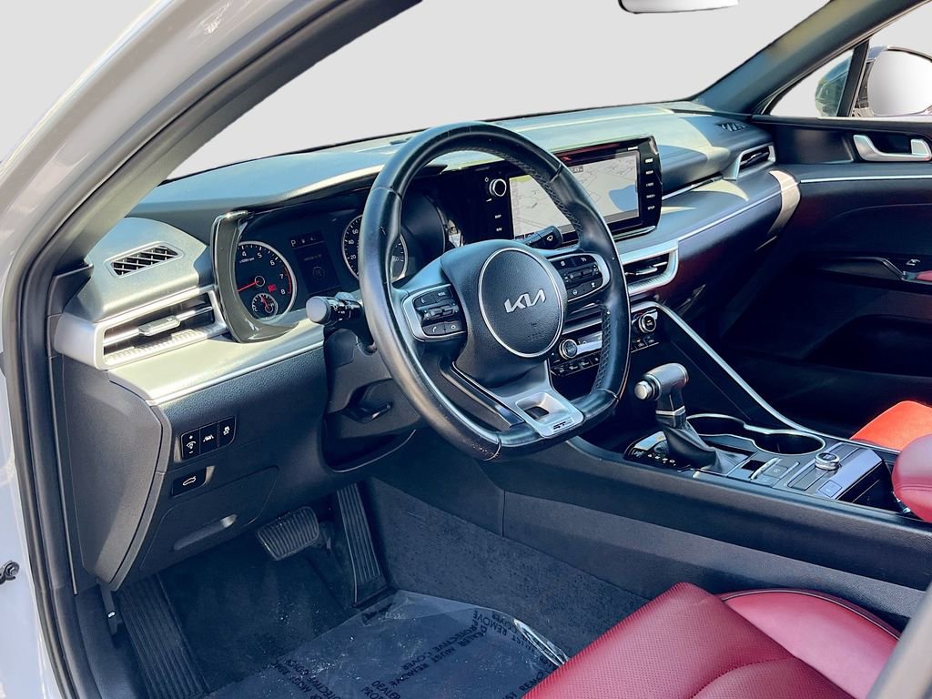 Used 2023 Kia K5 GT-Line image 9