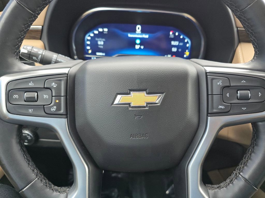 Used 2024 Chevrolet Suburban Premier AWD/4WD image 26