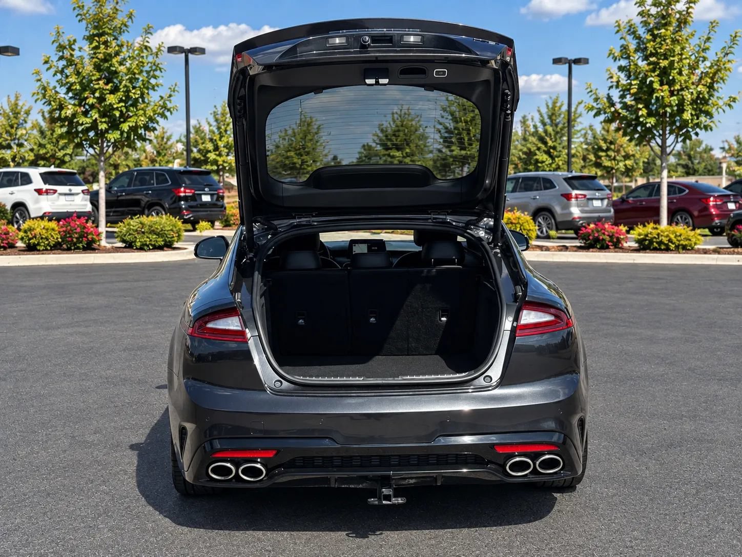 Used 2020 Kia Stinger GT2 RWD image 5