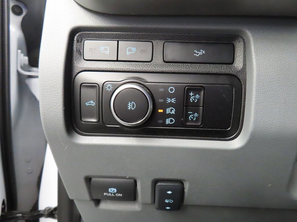 Used 2023 Ford F250 XLT w/ Black Appearance Package image 44