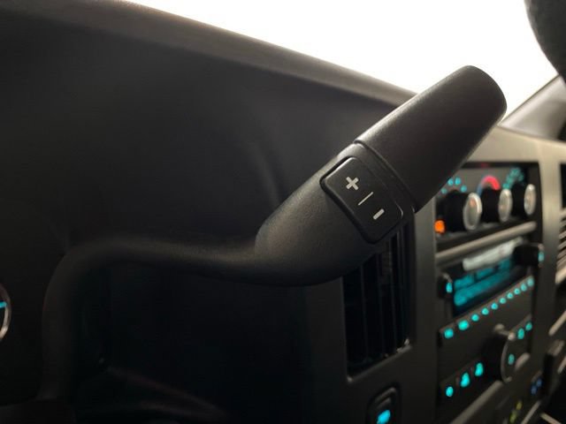 Used 2025 Chevrolet Express 3500 LT w/ LT Preferred Equipment Group RWD image 38
