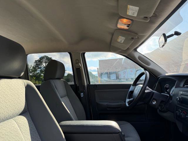 Used 2009 Dodge Dakota Big Horn w/ Extra Security Group RWD image 12