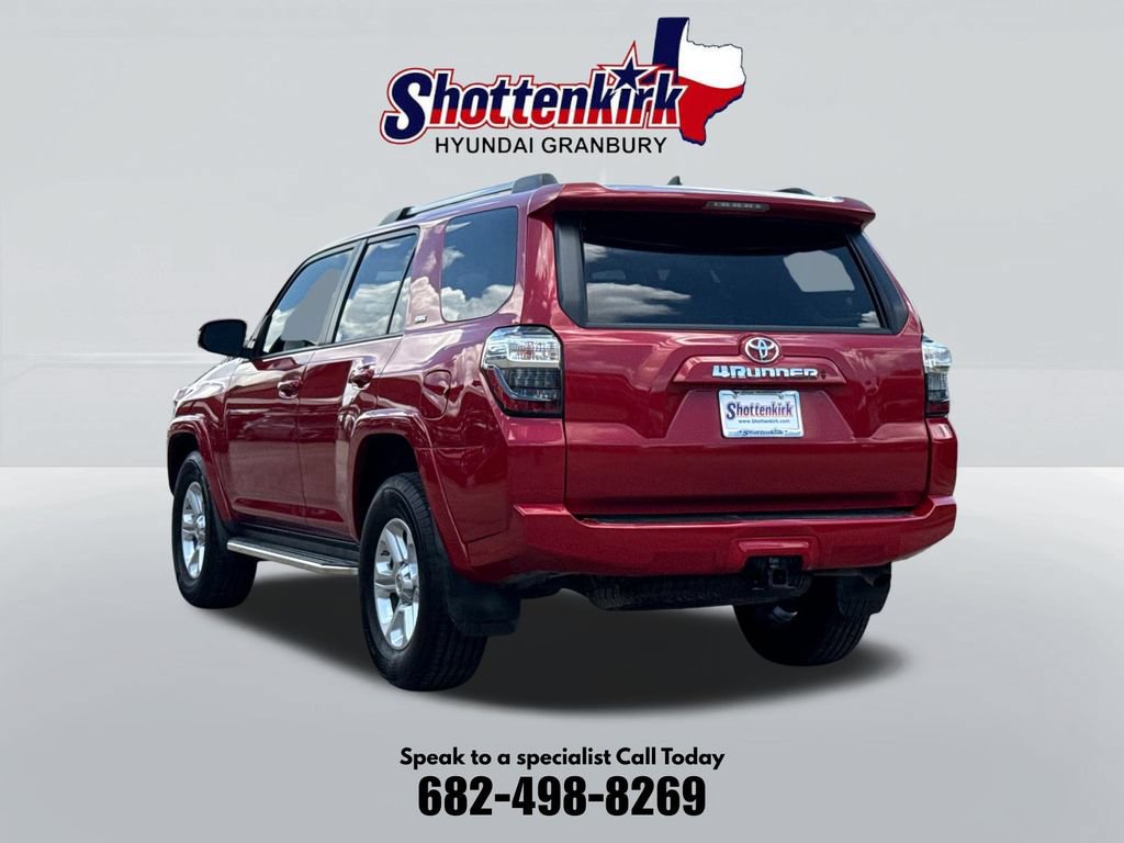 Used 2021 Toyota 4Runner SR5 Premium w/ Moonroof Package RWD image 8