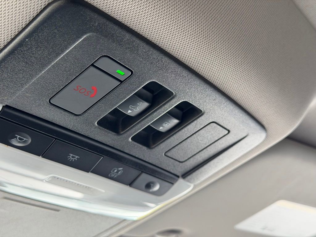 Used 2023 Nissan Rogue SL w/ SL Premium Package image 41