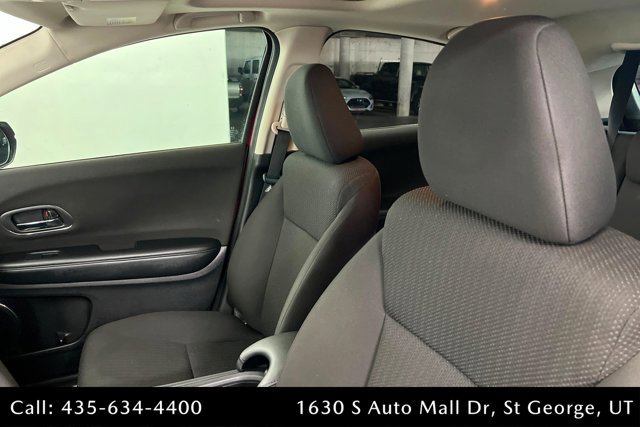 Used 2018 Honda HR-V EX image 16