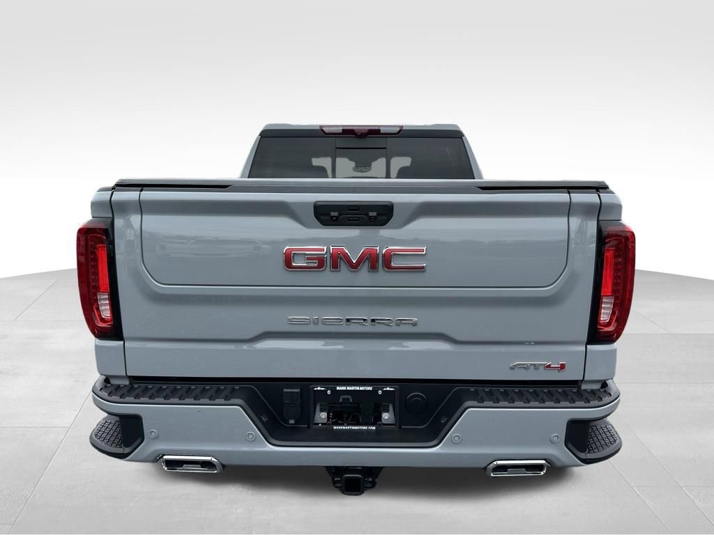 Used 2024 GMC Sierra 1500 AT4 w/ Technology Package image 19