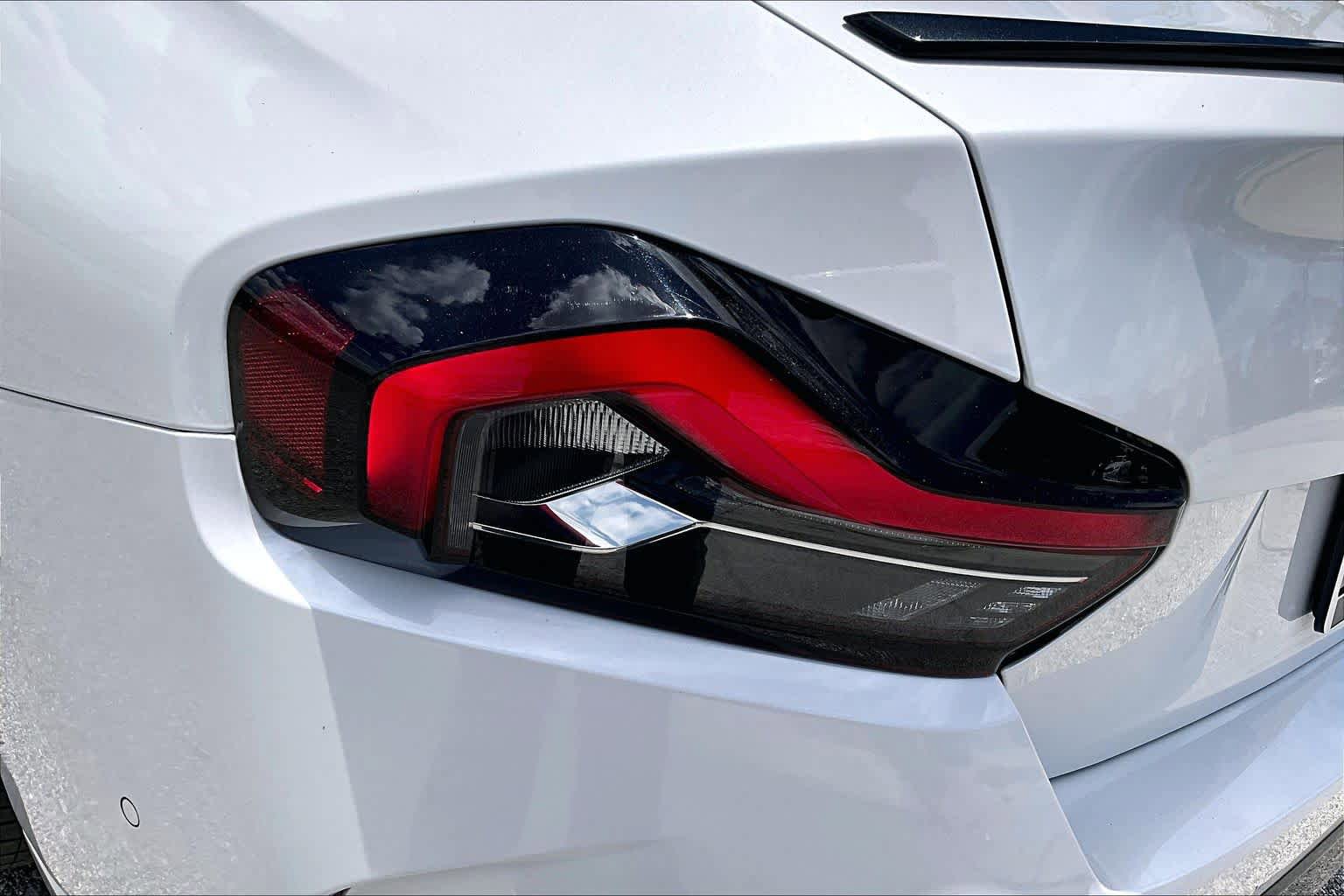 Used 2025 BMW 230i Coupe w/ M Sport Package RWD image 27