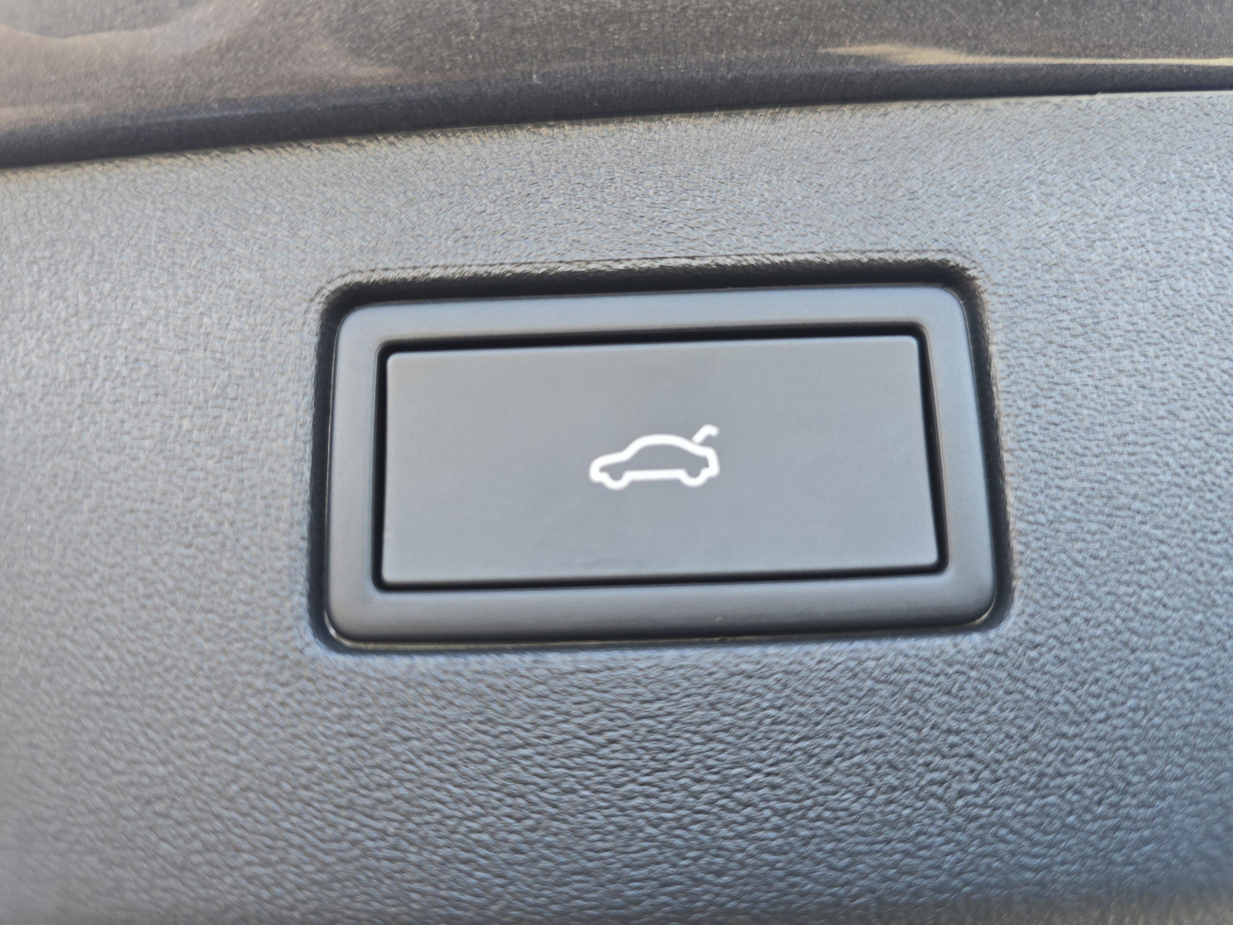 New 2026 Volkswagen Tiguan SE image 15