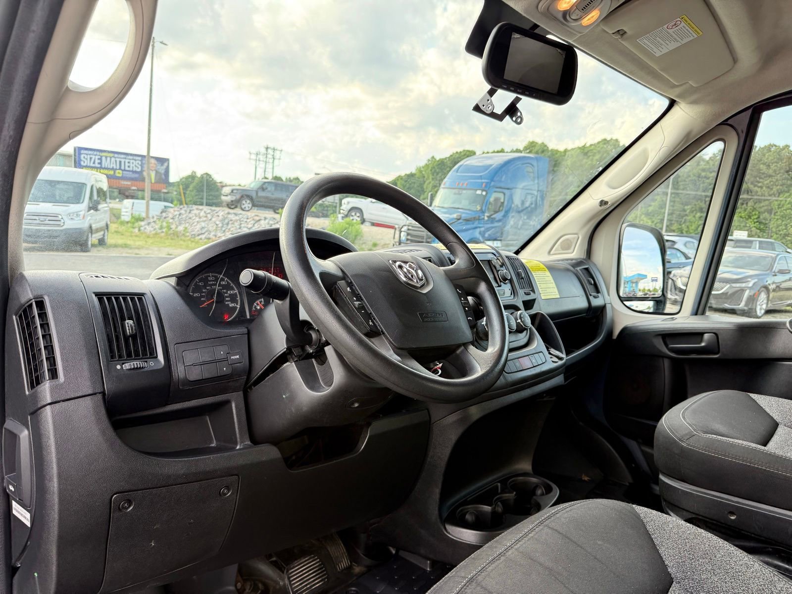 Used 2019 RAM ProMaster 2500 FWD image 13