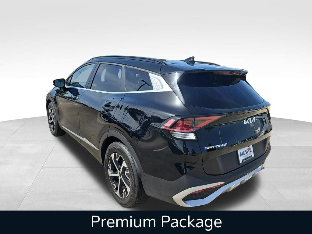 Certified 2025 Kia Sportage EX w/ Premium Package FWD image 7