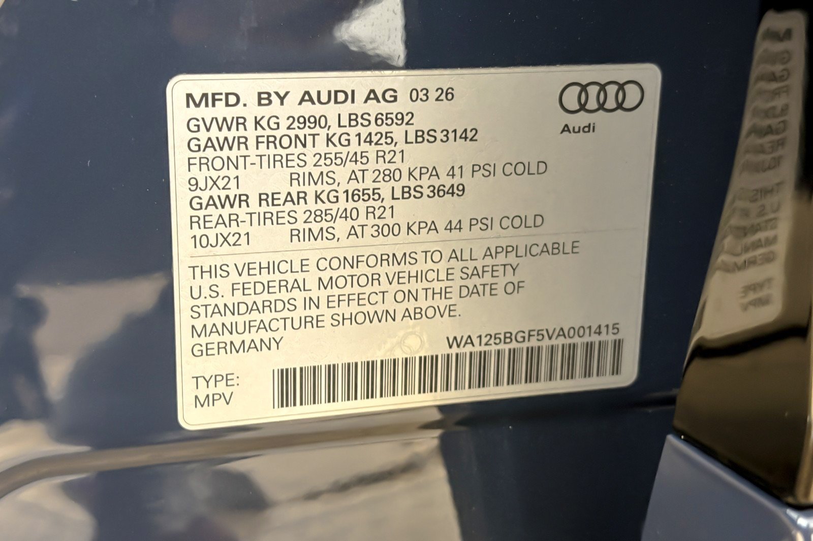 New 2027 Audi SQ6 e-tron Premium Plus AWD/4WD image 28