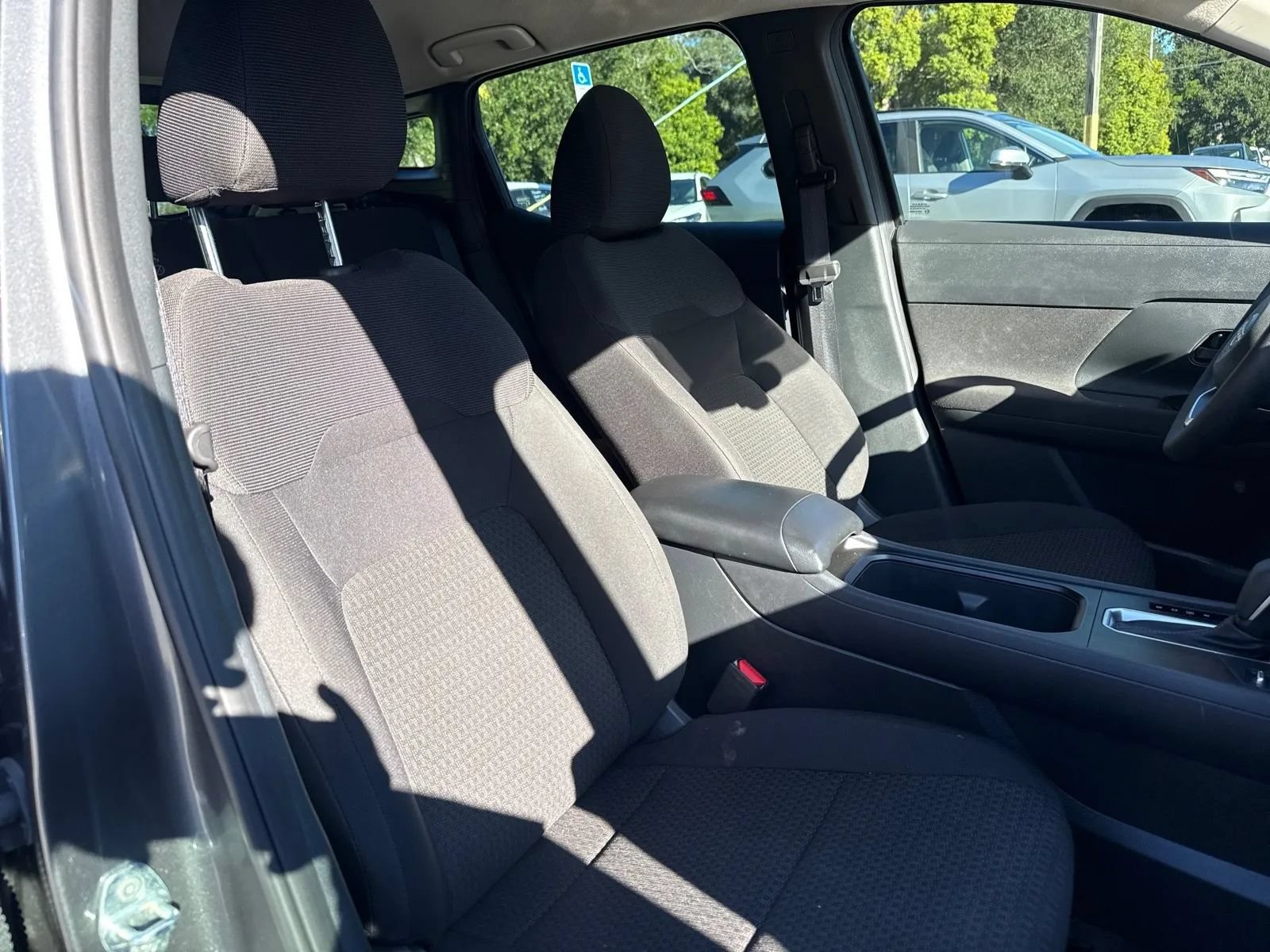 Used 2025 Nissan Kicks S AWD/4WD image 15