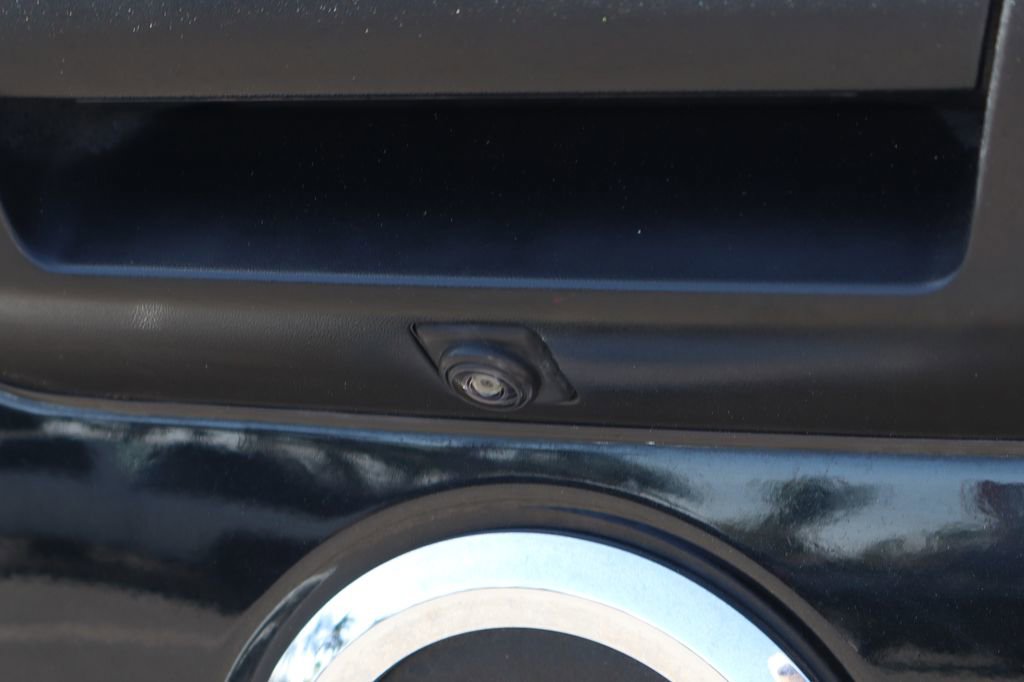Used 2021 Nissan Titan S w/ HD Front GAWR Package AWD/4WD image 46