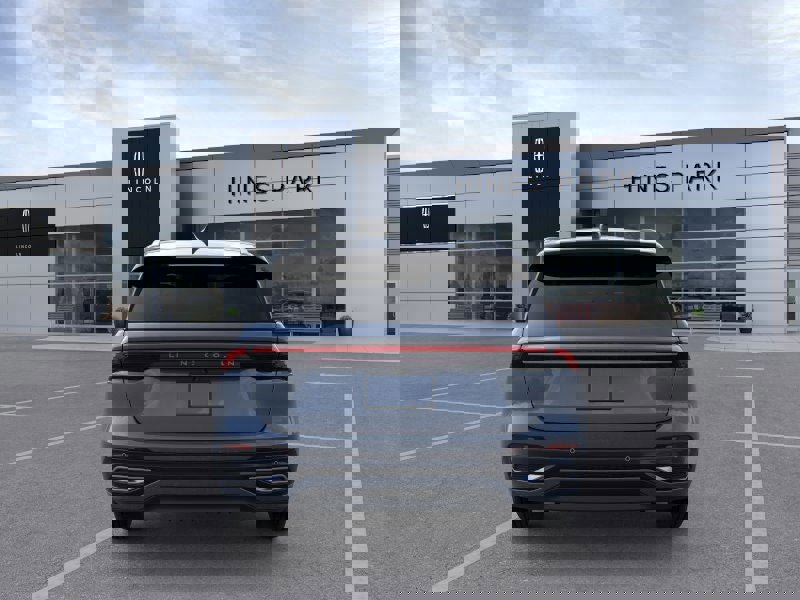 New 2026 Lincoln Nautilus Reserve image 5