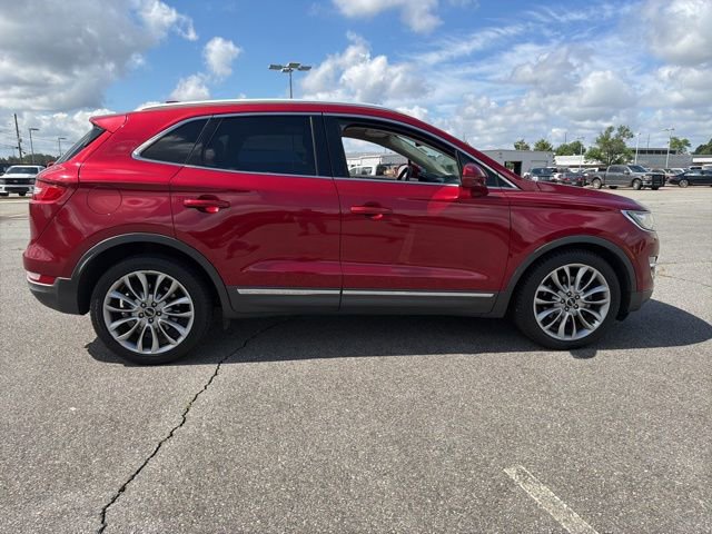 Used 2017 Lincoln MKC Reserve FWD image 2