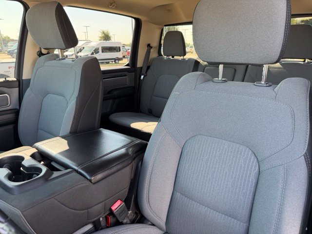 Used 2020 RAM 1500 Big Horn AWD/4WD image 11