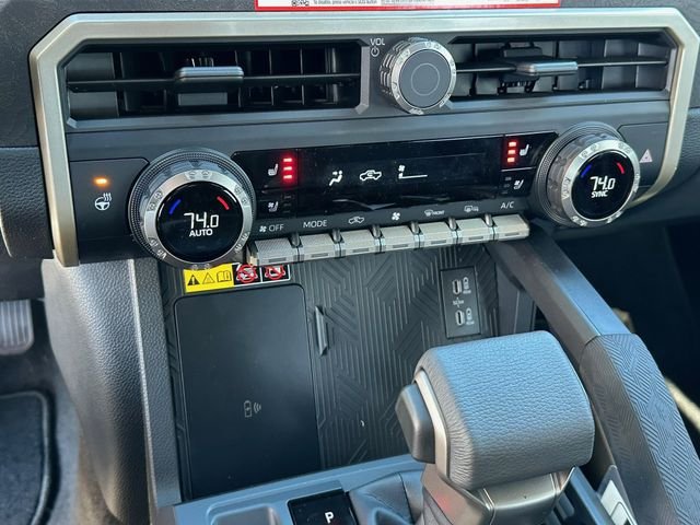 New 2026 Toyota Tacoma Limited AWD/4WD image 21