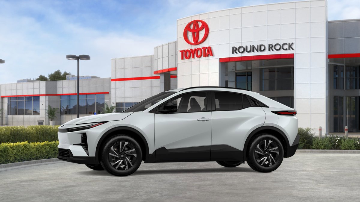 New 2026 Toyota C-HR AWD/4WD image 3