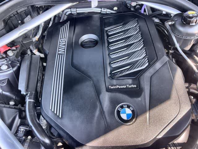 Used 2022 BMW X5 sDrive40i w/ M Sport Package RWD image 10