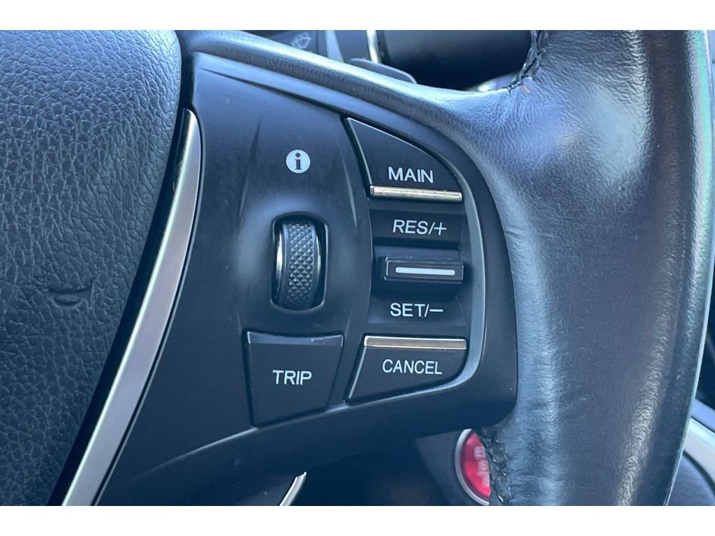 Used 2018 Acura TLX image 36