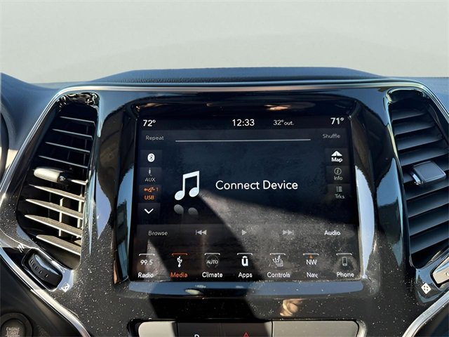 Used 2019 Jeep Cherokee Limited image 18