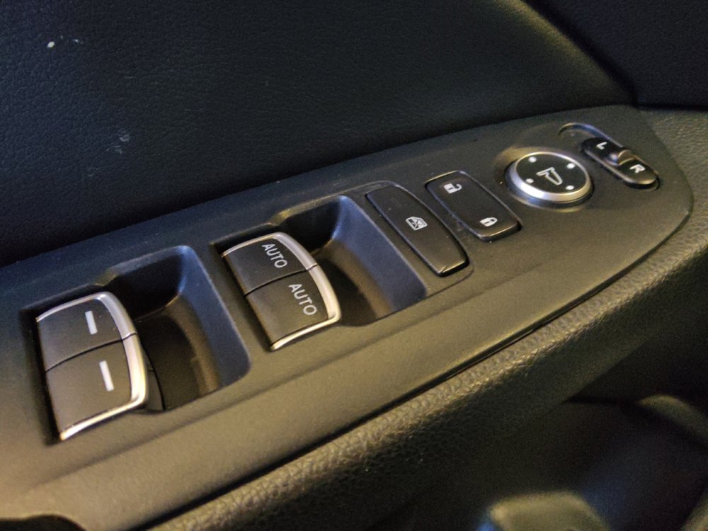 Used 2018 Honda Accord Sport image 27