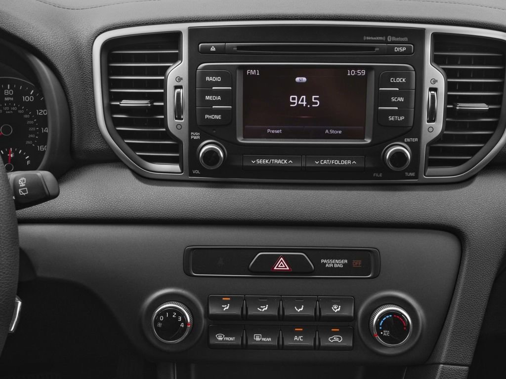 Used 2017 Kia Sportage LX w/ LX Popular Package image 7