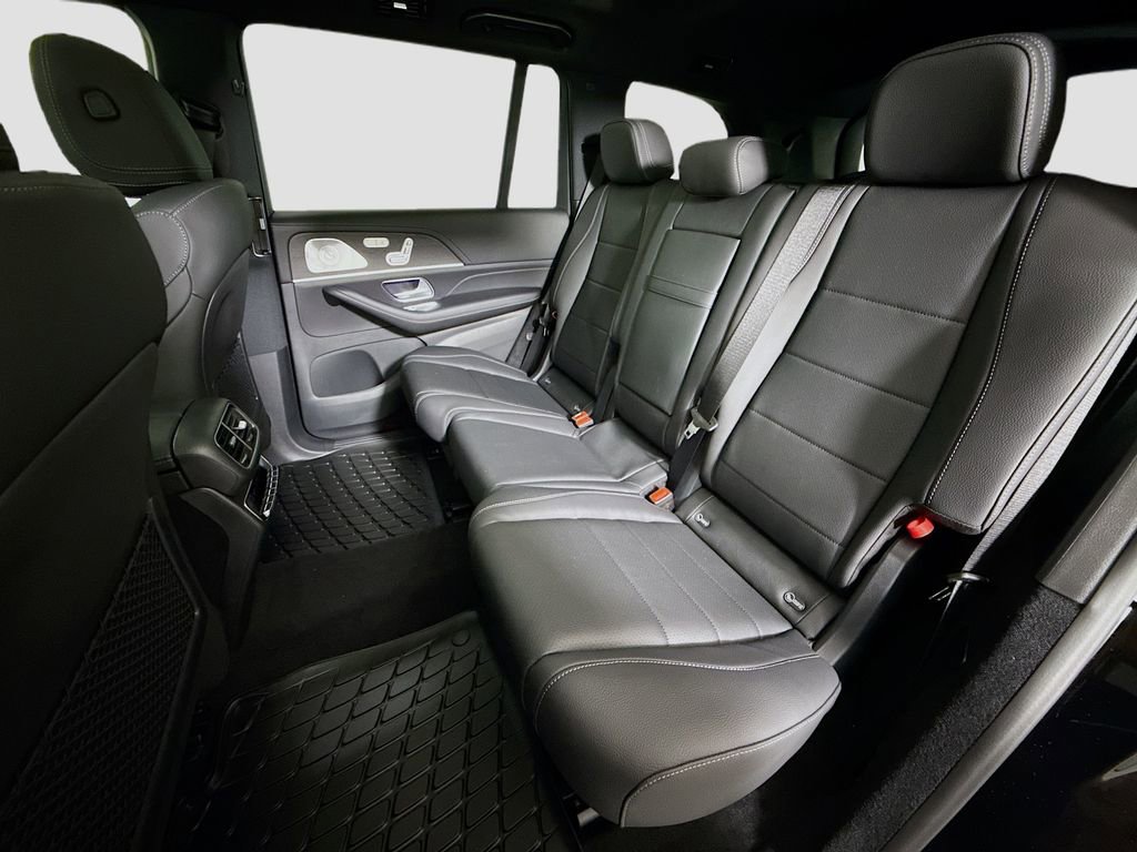 New 2026 Mercedes-Benz GLS 450 4MATIC image 26