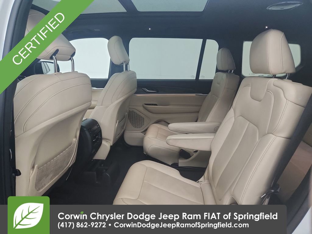 Certified 2023 Jeep Grand Cherokee L Limited w/ Black Appearance Package image 24