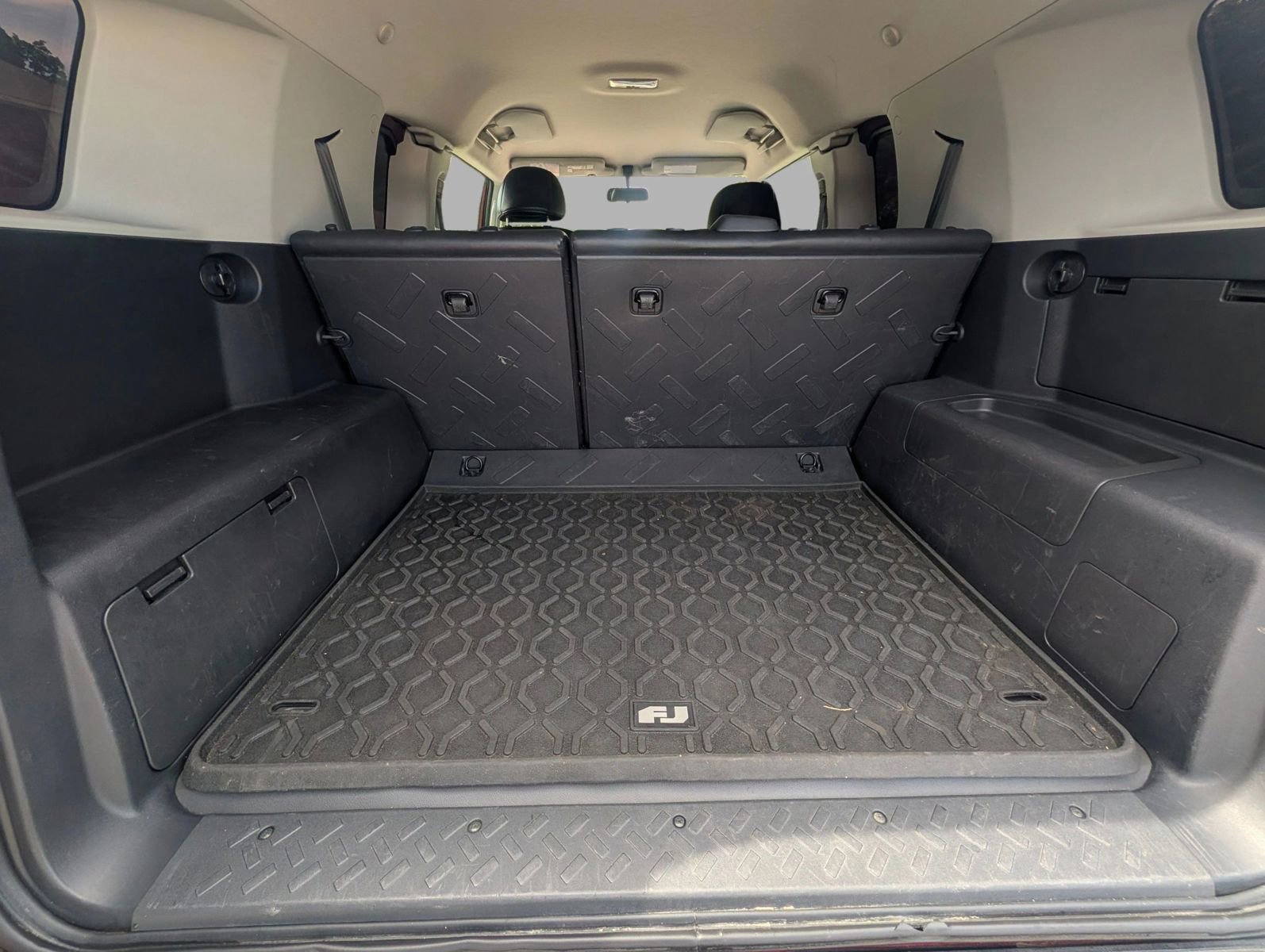 Used 2008 Toyota FJ Cruiser 2WD image 18