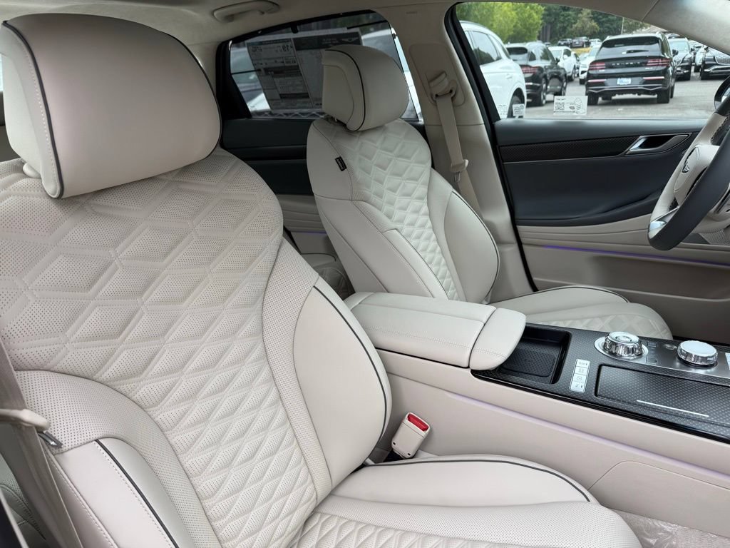 Certified 2025 Genesis G80 3.5T Sport Prestige AWD/4WD image 15