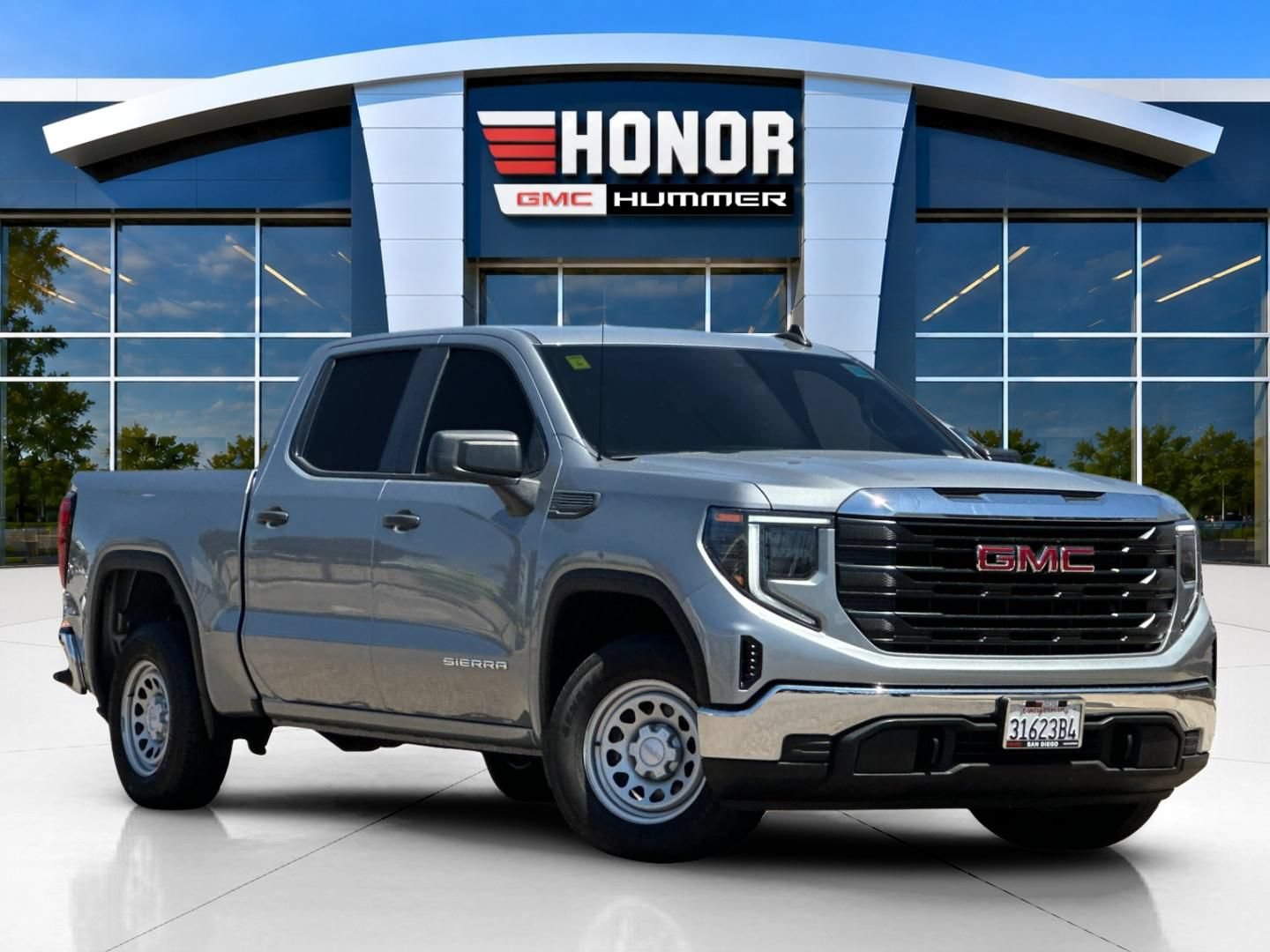 Used 2024 GMC Sierra 1500 Pro w/ Pro Value Package RWD image 2