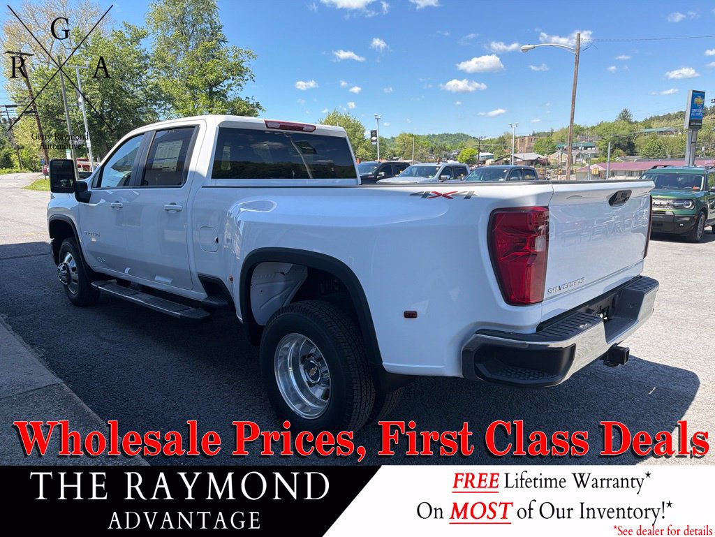 New 2026 Chevrolet Silverado 3500 LT AWD/4WD image 4