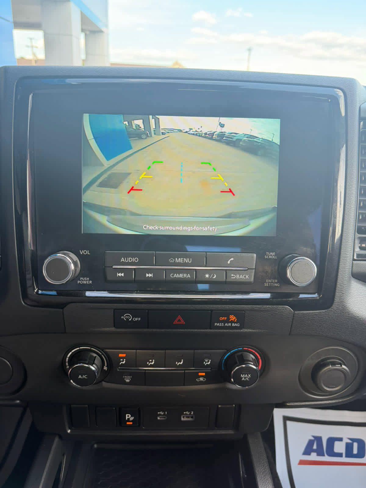 Used 2023 Nissan Frontier SV w/ Midnight Edition Package RWD image 23