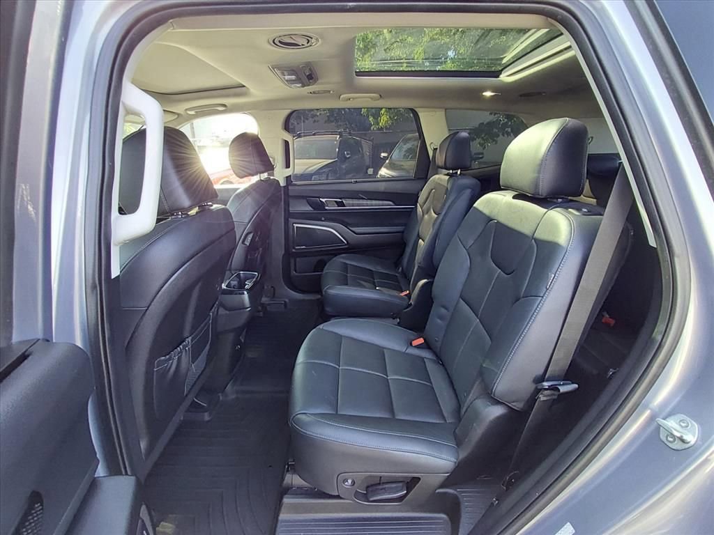 Certified 2023 Kia Telluride SX FWD image 12