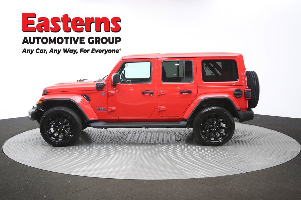 Used 2025 Jeep Wrangler Unlimited Sahara image 59