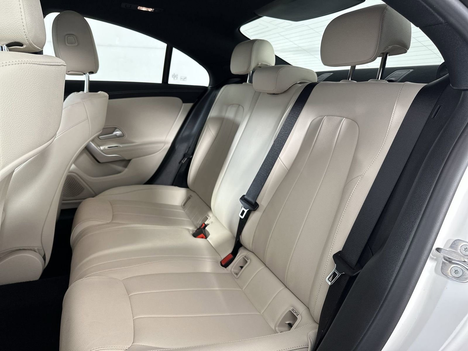 Used 2025 Mercedes-Benz CLA 250 image 27