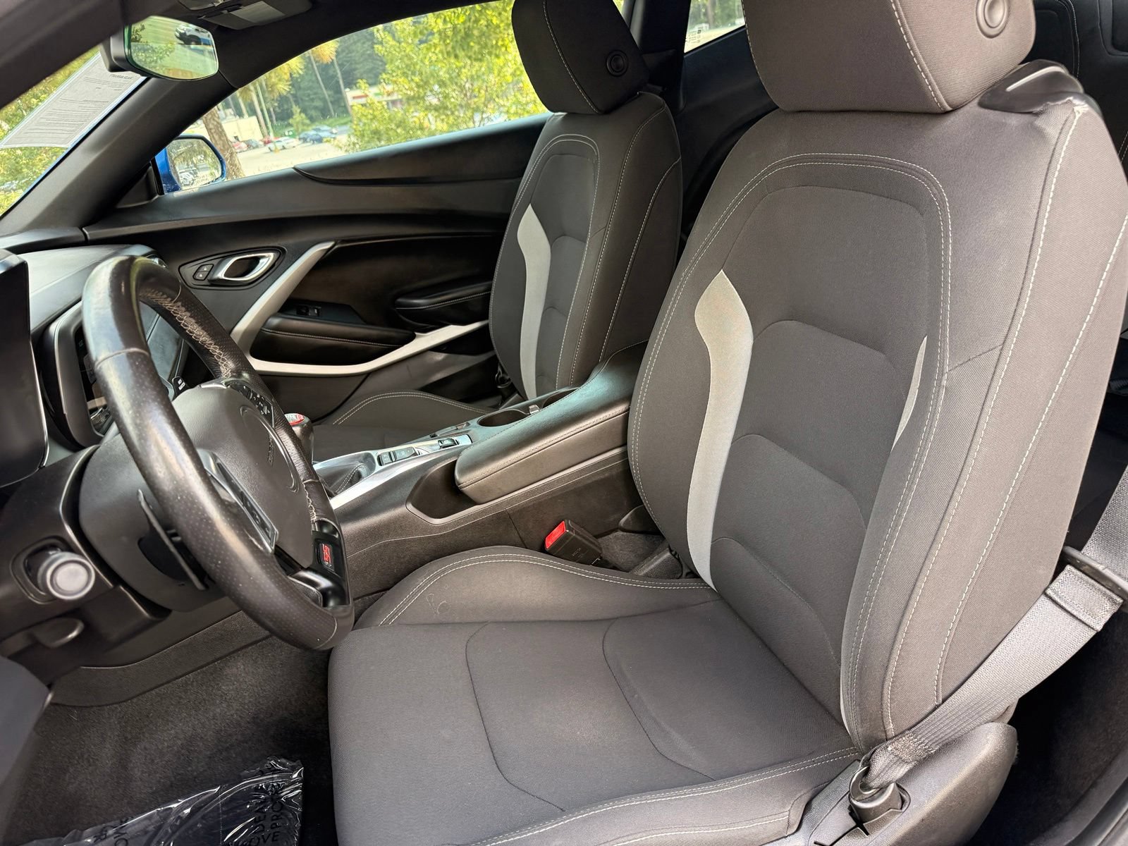 Used 2018 Chevrolet Camaro SS RWD image 34