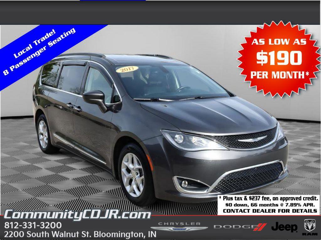 Used 2017 Chrysler Pacifica Touring-L w/ Tire & Wheel Group