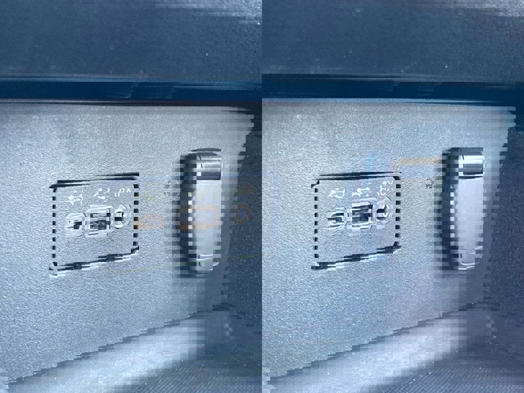 Used 2025 Nissan Altima 2.5 SV image 20