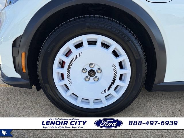 Used 2025 Ford Mustang Mach-E GT image 9