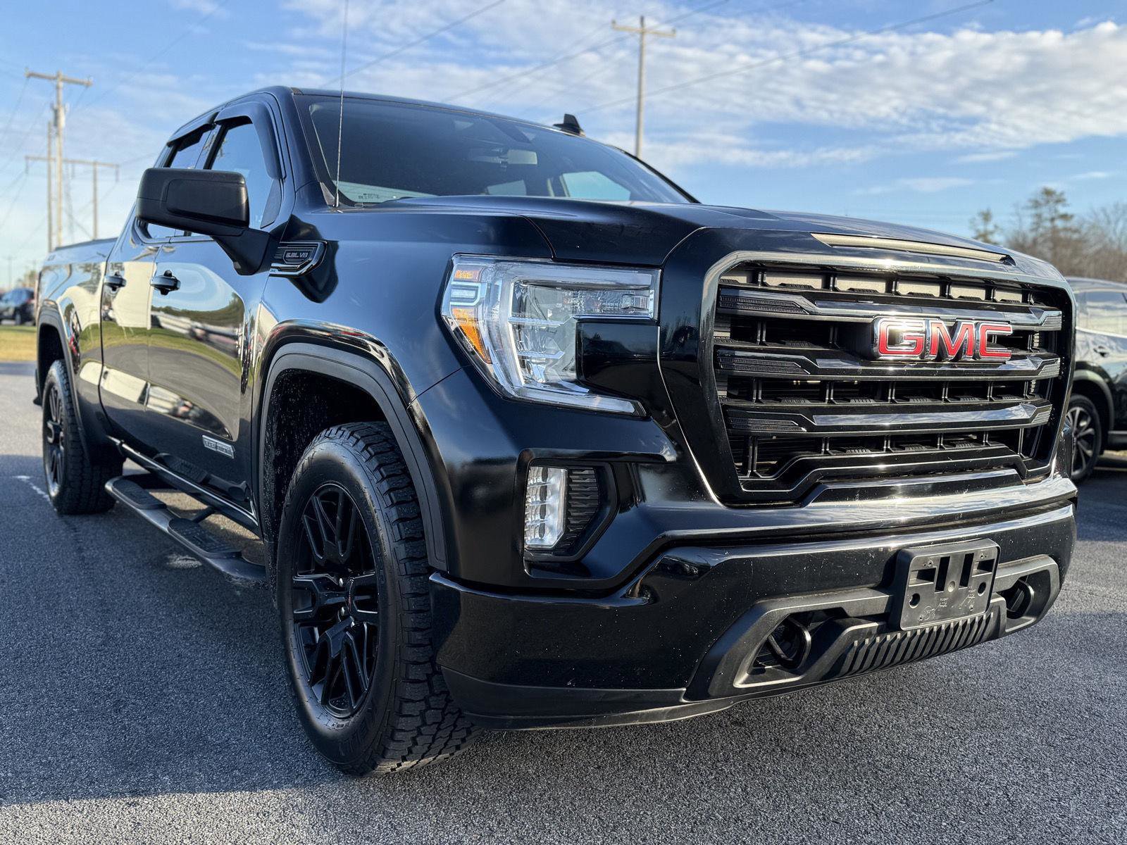 Used 2019 GMC Sierra 1500 Elevation w/ Elevation Value Package image 3