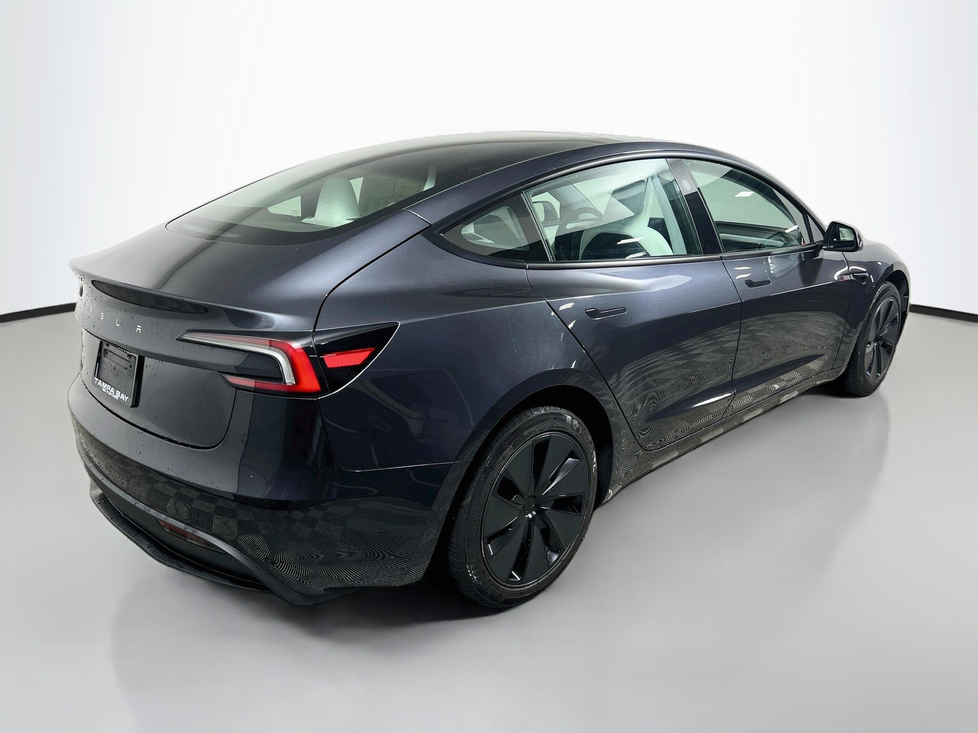 Used 2025 Tesla Model 3 RWD image 4