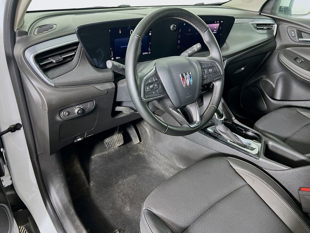 Used 2024 Buick Encore GX Preferred image 9