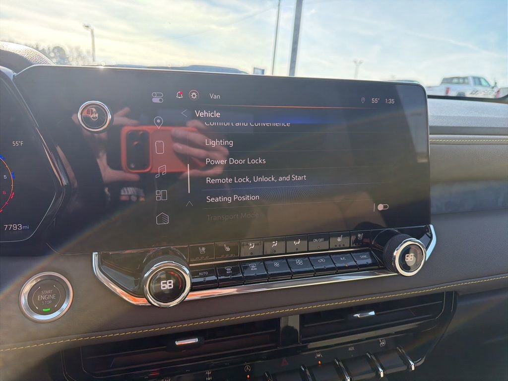 Used 2024 Chevrolet Colorado ZR2 w/ LPO, Flex Utility Package image 13