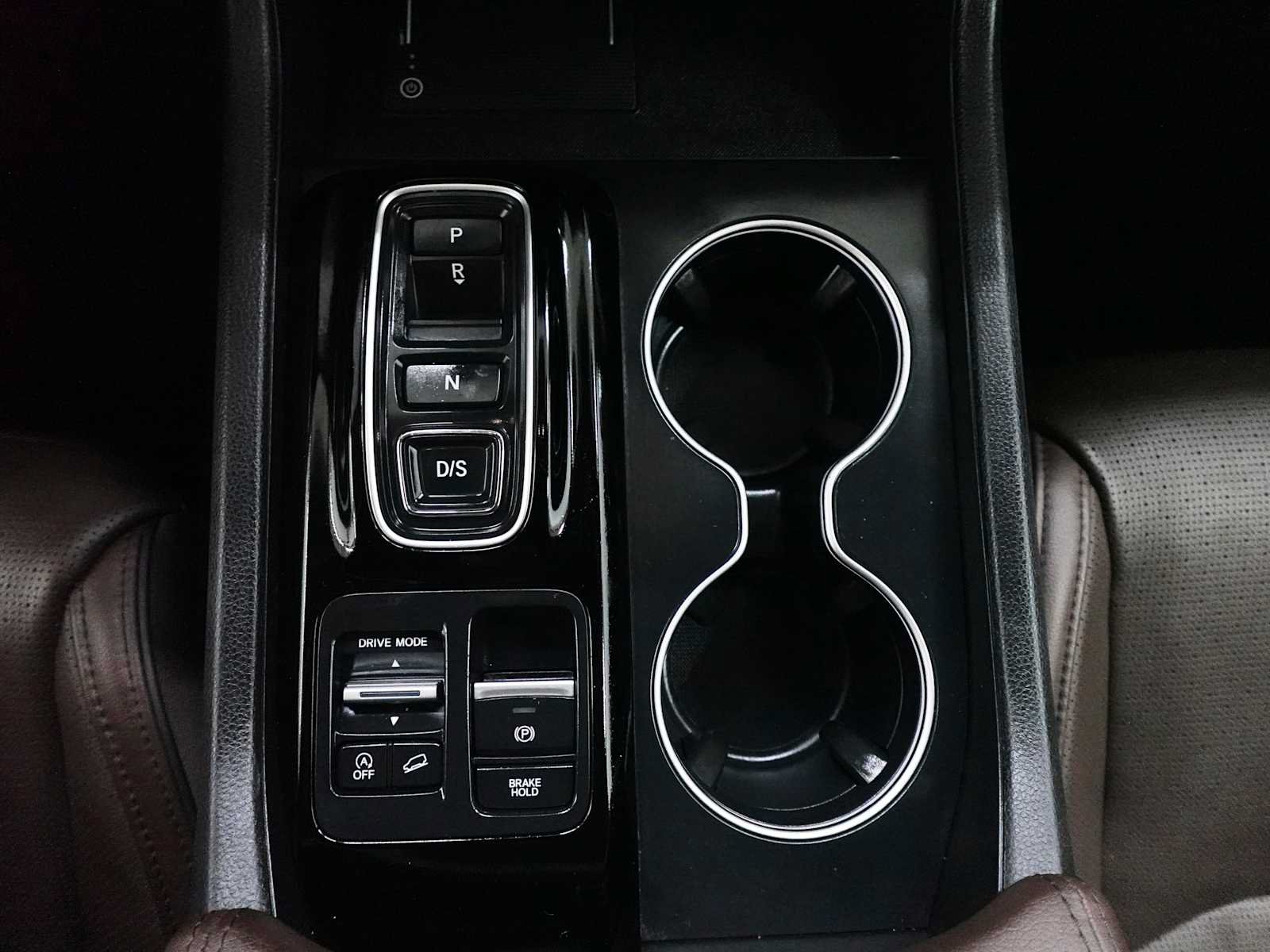Certified 2025 Honda Pilot Elite image 23