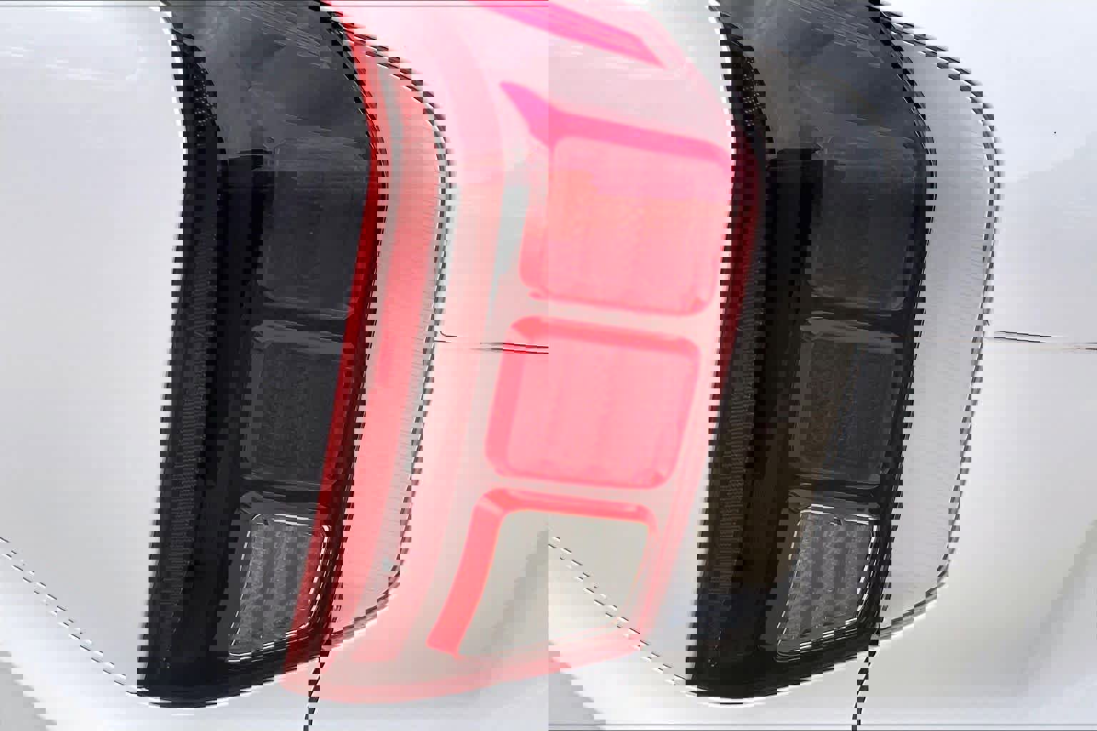 Used 2021 Hyundai Palisade Calligraphy w/ Cargo Package image 27