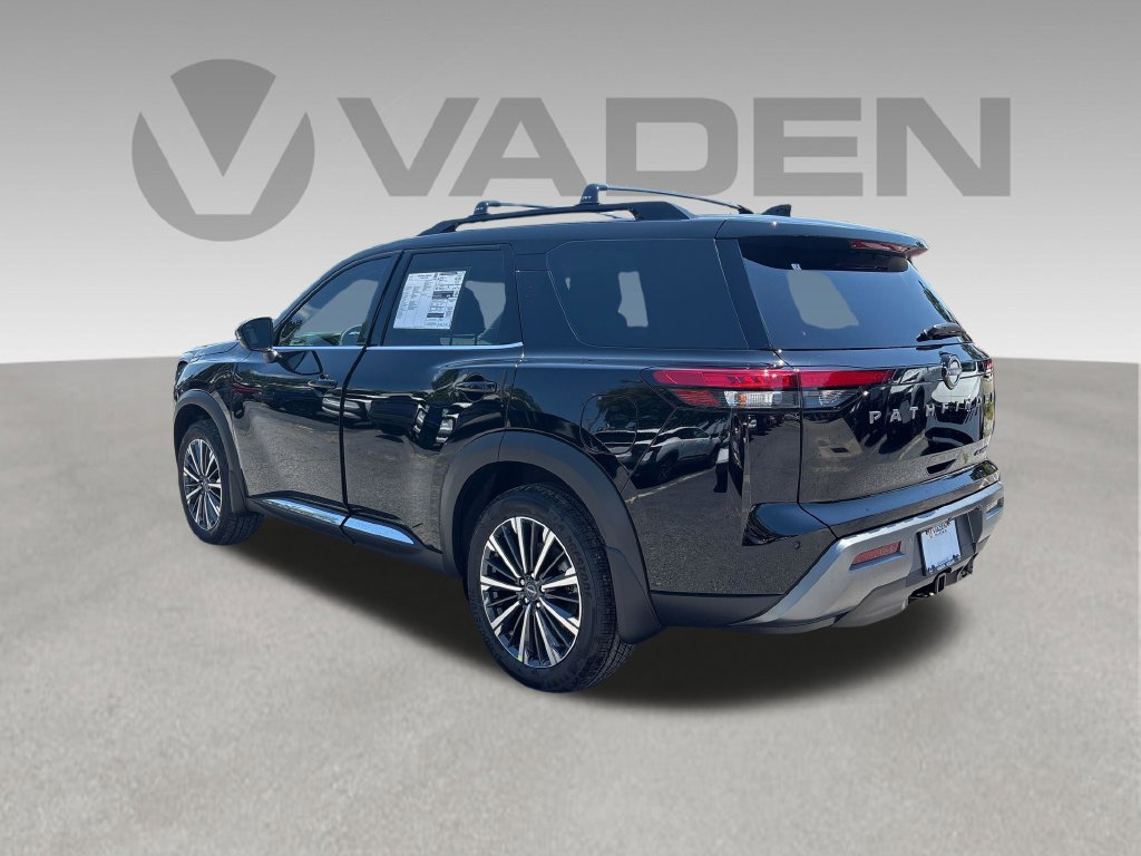 New 2026 Nissan Pathfinder Platinum FWD image 21
